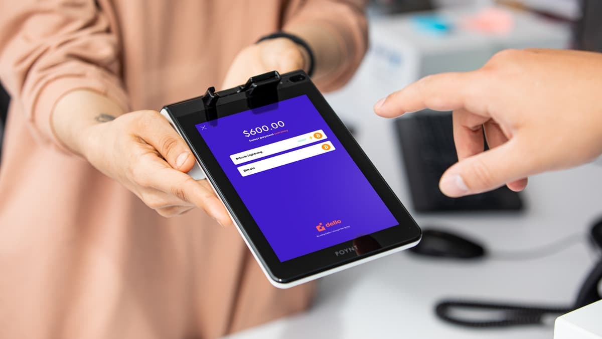 Customer selects their preferred currency.